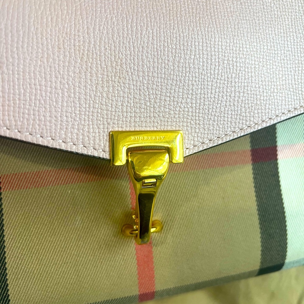 Burberry crossbody - Picture 9 of 9